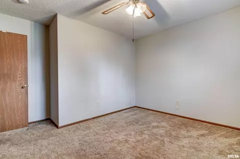3344 Mars Ave, Springfield, IL 62707 photo 13