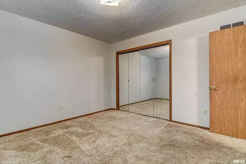 3344 Mars Ave, Springfield, IL 62707 photo 12
