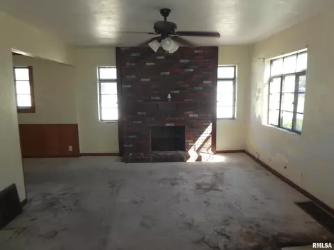 1833 E Keys Ave, Springfield, IL 62702 photo 5