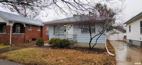 2110 N 16th St, Springfield, IL 62702 photo 3