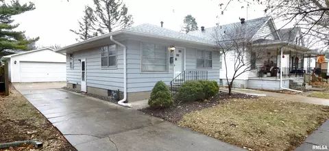 2110 N 16th St, Springfield, IL 62702 photo 2