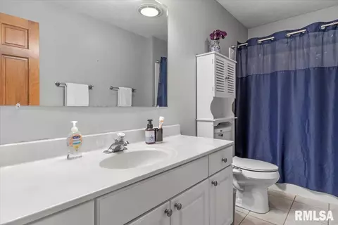 4016 Oakview Dr, Springfield, IL 62712 photo 10