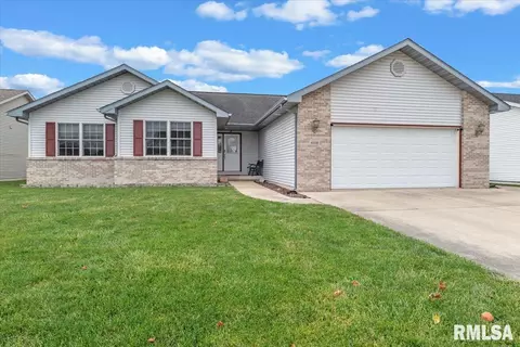 4016 Oakview Dr, Springfield, IL 62712 photo 1