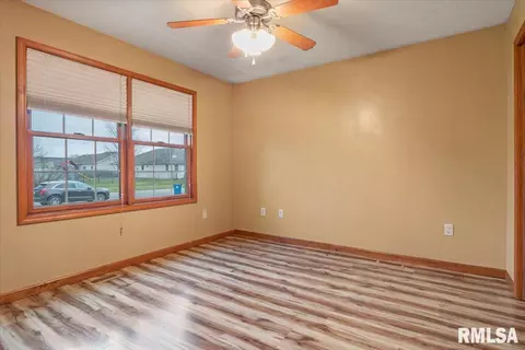 4016 Oakview Dr, Springfield, IL 62712 photo 13