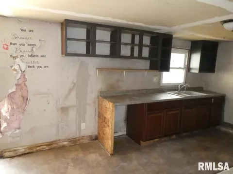 1432 N Milton Ave, Springfield, IL 62702 photo 8
