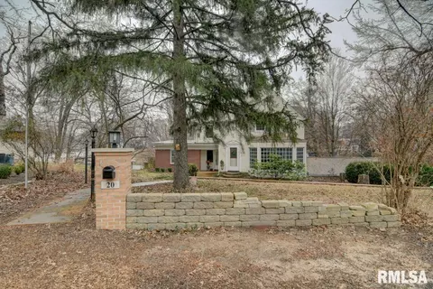 20 Hazel Dell Ln, Springfield, IL 62712