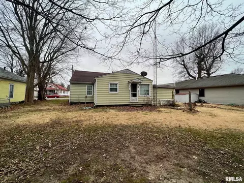 224 E Lincoln St, Greenview, IL 62642 photo 12