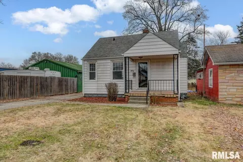 2804 Holmes Ave, Springfield, IL 62704 photo 1