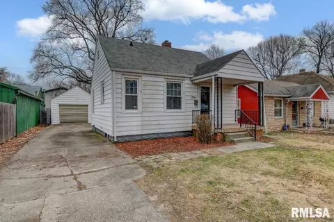 2804 Holmes Ave, Springfield, IL 62704 photo 2