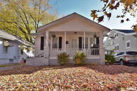 2252 S 10th St, Springfield, IL 62704 photo 1