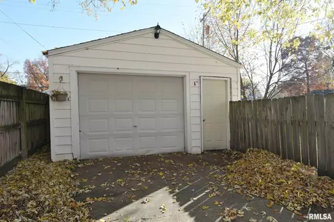 2252 S 10th St, Springfield, IL 62704 photo 29