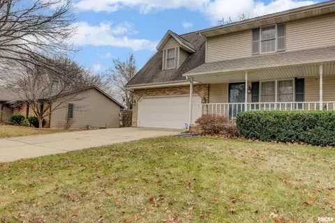 2102 Stockton Dr, Springfield, IL 62703 photo 3