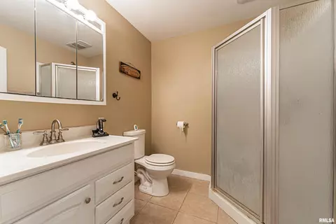 403 W Market St, Emden, IL 62635 photo 25