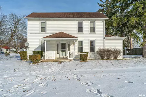 403 W Market St, Emden, IL 62635 photo 4