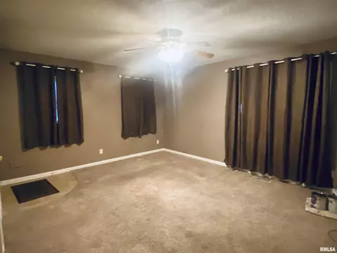 2 Melody Ln, Springfield, IL 62702 photo 7