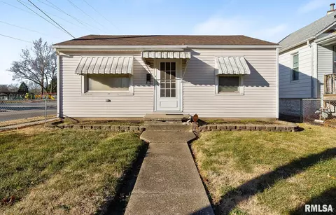 2001 N 19th St, Springfield, IL 62702 photo 1