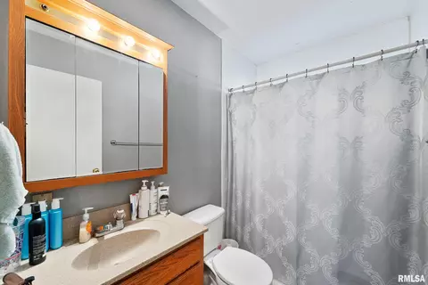 2001 N 19th St, Springfield, IL 62702 photo 15