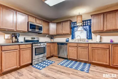 3213 Warner Dr, Springfield, IL 62703 photo 12