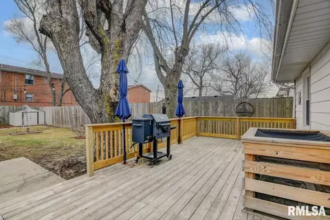 3213 Warner Dr, Springfield, IL 62703 photo 5