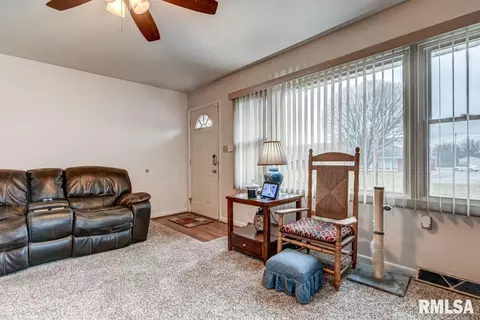 3213 Warner Dr, Springfield, IL 62703 photo 7