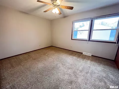 3514 St Francis Dr, Springfield, IL 62703 photo 10