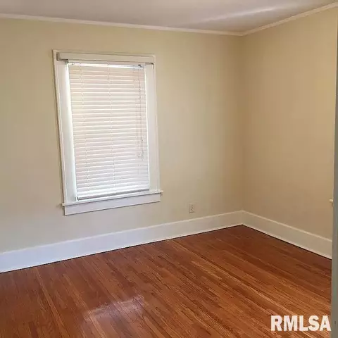 2337 S 4th St, Springfield, IL 62703 photo 9
