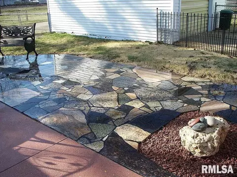 2337 S 4th St, Springfield, IL 62703 photo 16