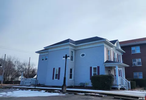 820 S 2nd St, Springfield, IL 62704 photo 8