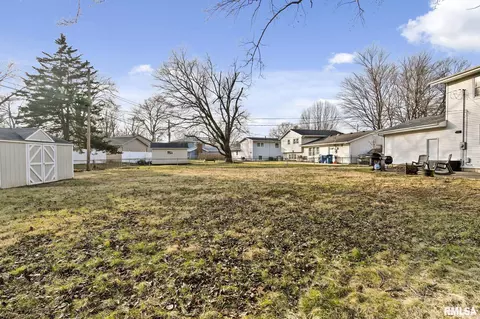 2230 Lynnhaven Dr, Springfield, IL 62704 photo 30
