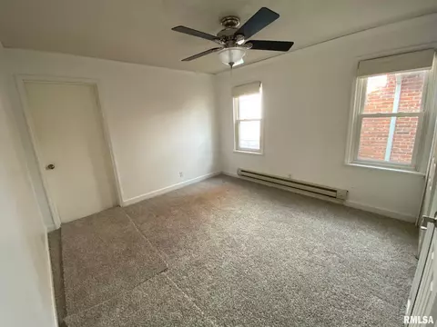 2805 S State St, Springfield, IL 62704 photo 9