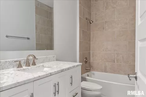 300 Harbor Point Pl, Springfield, IL 62712 photo 28