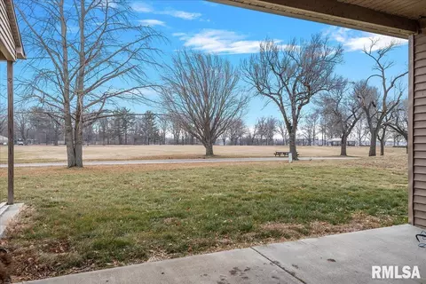 300 Harbor Point Pl, Springfield, IL 62712 photo 42