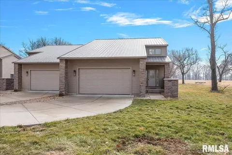300 Harbor Point Pl, Springfield, IL 62712 photo 2