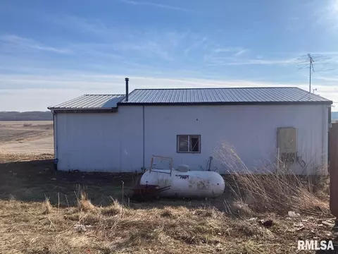 4411 E County Rd, Avon, IL 61415 photo 5