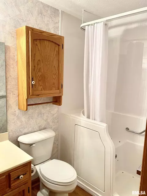 3017 Turning Mill Dr, Springfield, IL 62704 photo 4