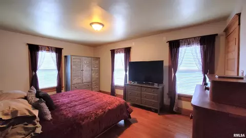 615 S Park St, Springfield, IL 62704 photo 25