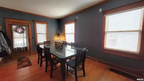 615 S Park St, Springfield, IL 62704 photo 11
