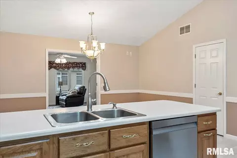 2806 Dryden Dr, Springfield, IL 62711 photo 12