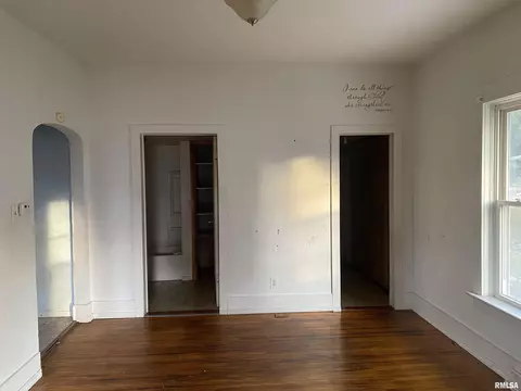 2130 S 16th St, Springfield, IL 62703 photo 5