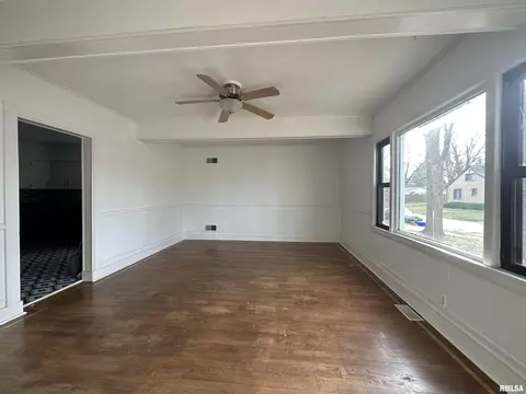 1728 N 7th St, Springfield, IL 62702 photo 2