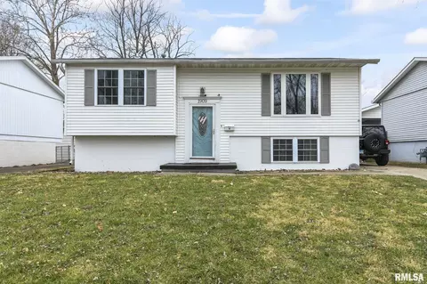 1909 Albany St, Springfield, IL 62702 photo 1
