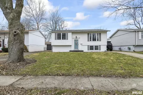 1909 Albany St, Springfield, IL 62702 photo 2