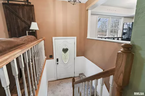 1909 Albany St, Springfield, IL 62702 photo 10