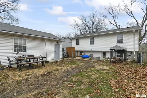 1909 Albany St, Springfield, IL 62702 photo 26