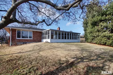 2157 E Wilmar Dr, Quincy, IL 62301 photo 11