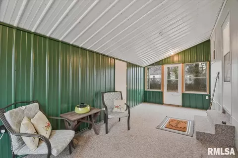 2124 E Hood St, Springfield, IL 62703 photo 15