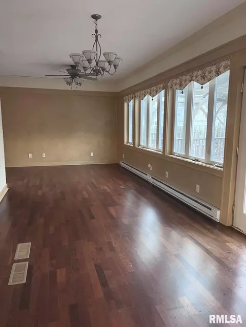 921 Williams Blvd, Springfield, IL 62704 photo 12
