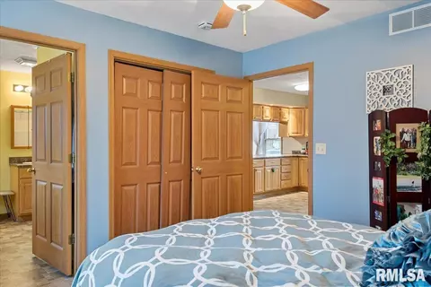 821 W Washington St, Springfield, IL 62702 photo 17