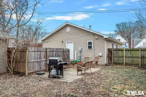 821 W Washington St, Springfield, IL 62702 photo 28
