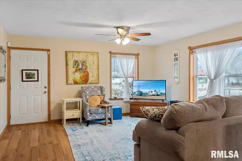 821 W Washington St, Springfield, IL 62702 photo 6